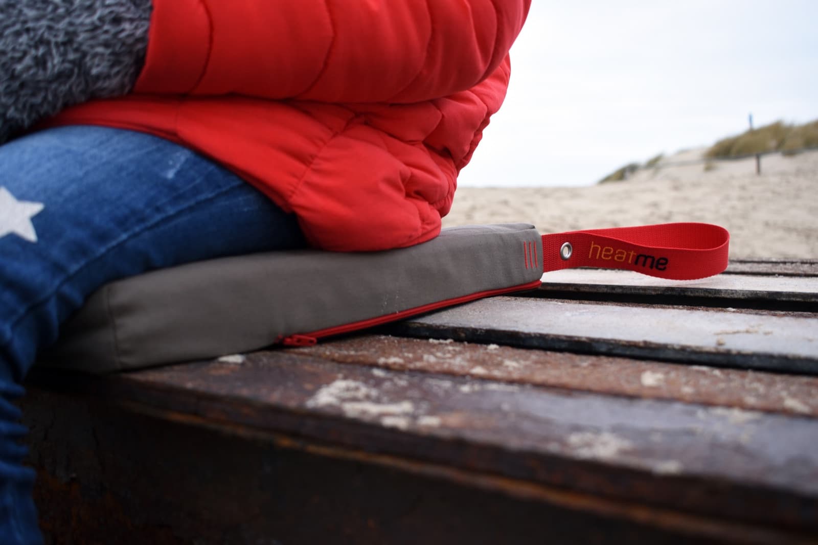 heatme Classic Tragegriff-Detail am Strand